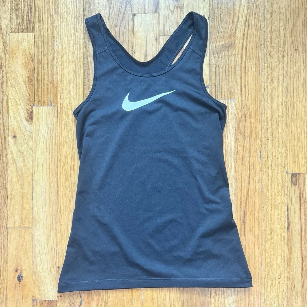 Nike Pro Dri-Fit WOMEN'S Black Sleeveless‎ Tank Top Small